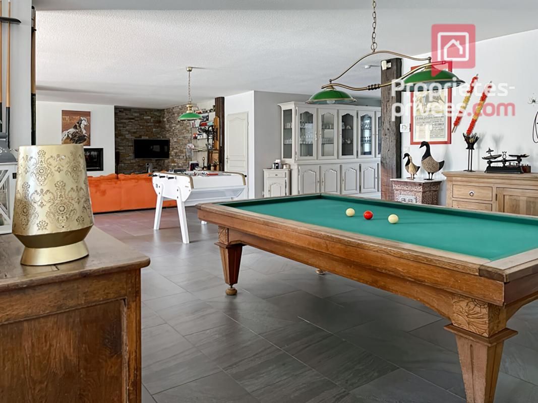 COMMERCY 55200 COMMERCY-MAISON PLAIN-PIED 319m²/4 CH/PISCINE et SPA/GRANDES DEPENDANCES/sur 7110m² terrain/590000HAI 2