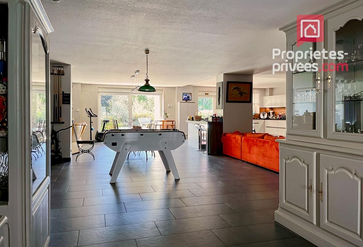 COMMERCY 55200 COMMERCY-MAISON PLAIN-PIED 319m²/4 CH/PISCINE et SPA/GRANDES DEPENDANCES/sur 7110m² terrain/590000HAI 4