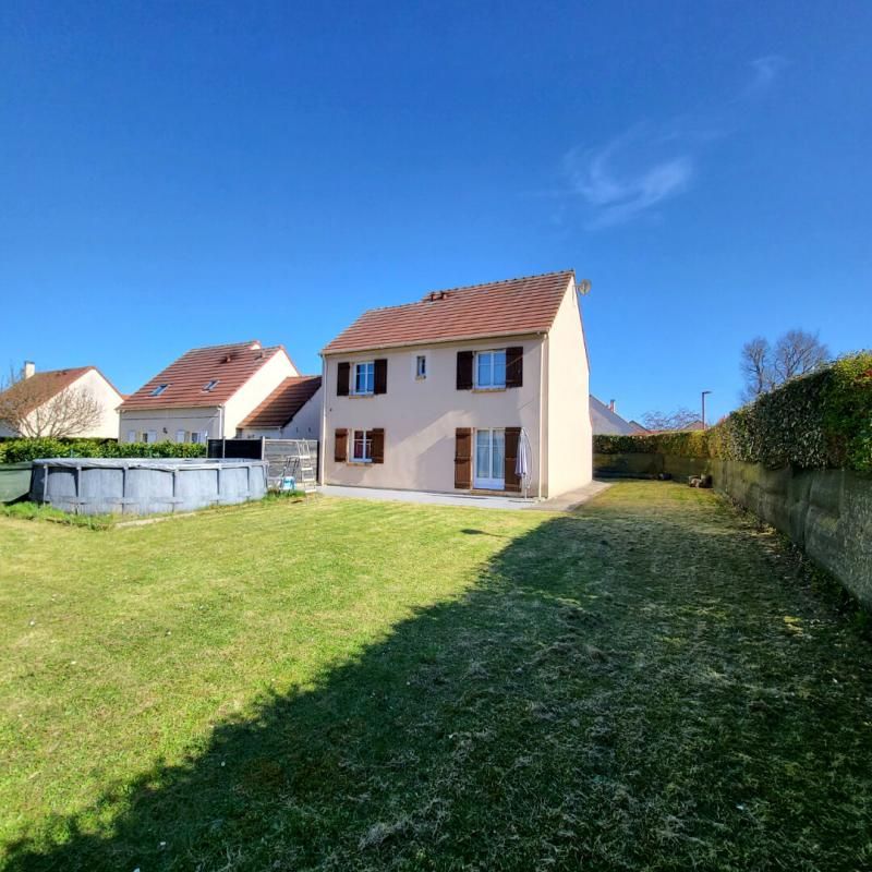 Maison 117 m², Vernouillet, les Corvées (28500), 4 chambres, garage, terrain 541 m². Prix HAI : 259 900