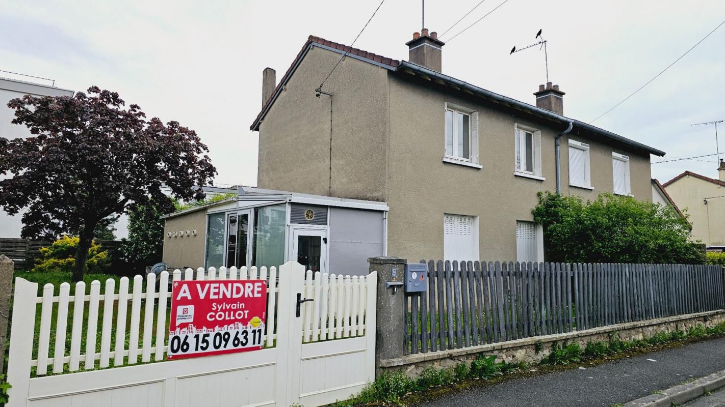 BOURGES MAISON DE 67.65 M² 4 PIECES 3 CHAMBRES GARAGE JARDIN