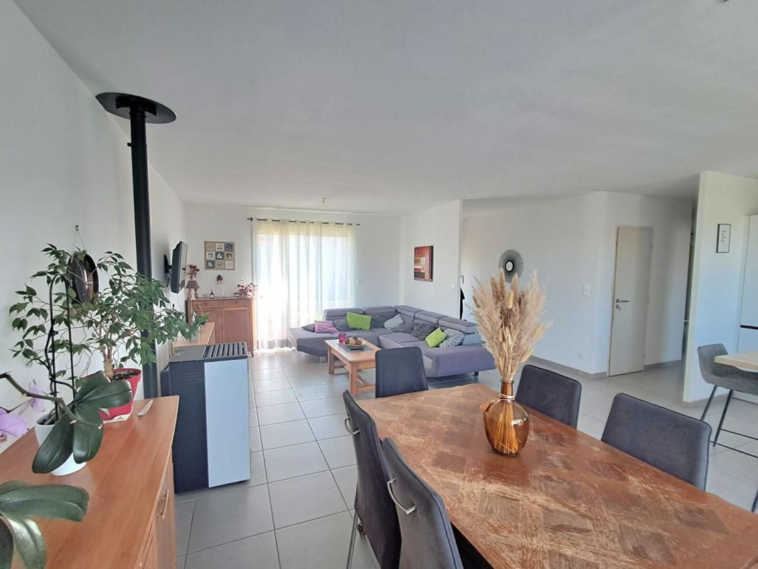 MOURMELON-LE-PETIT Pavillon Mourmelon Le Petit 6 pièce(s) 101 m2 4