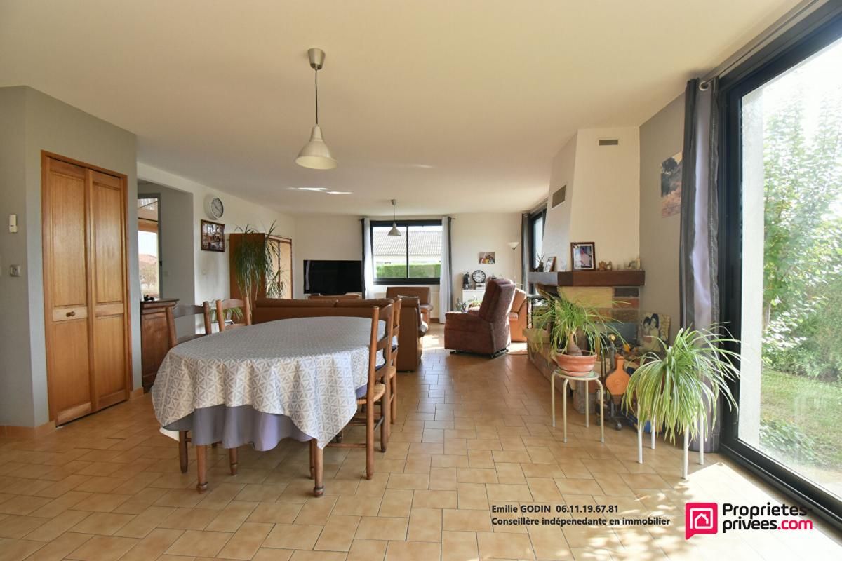 CHOLET Maison Cholet 6 pièce(s) 123 m2 3