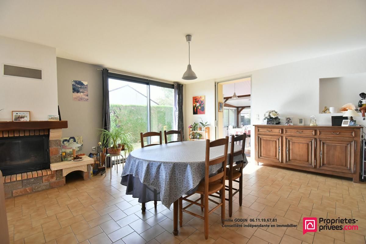 CHOLET Maison Cholet 6 pièce(s) 123 m2 4