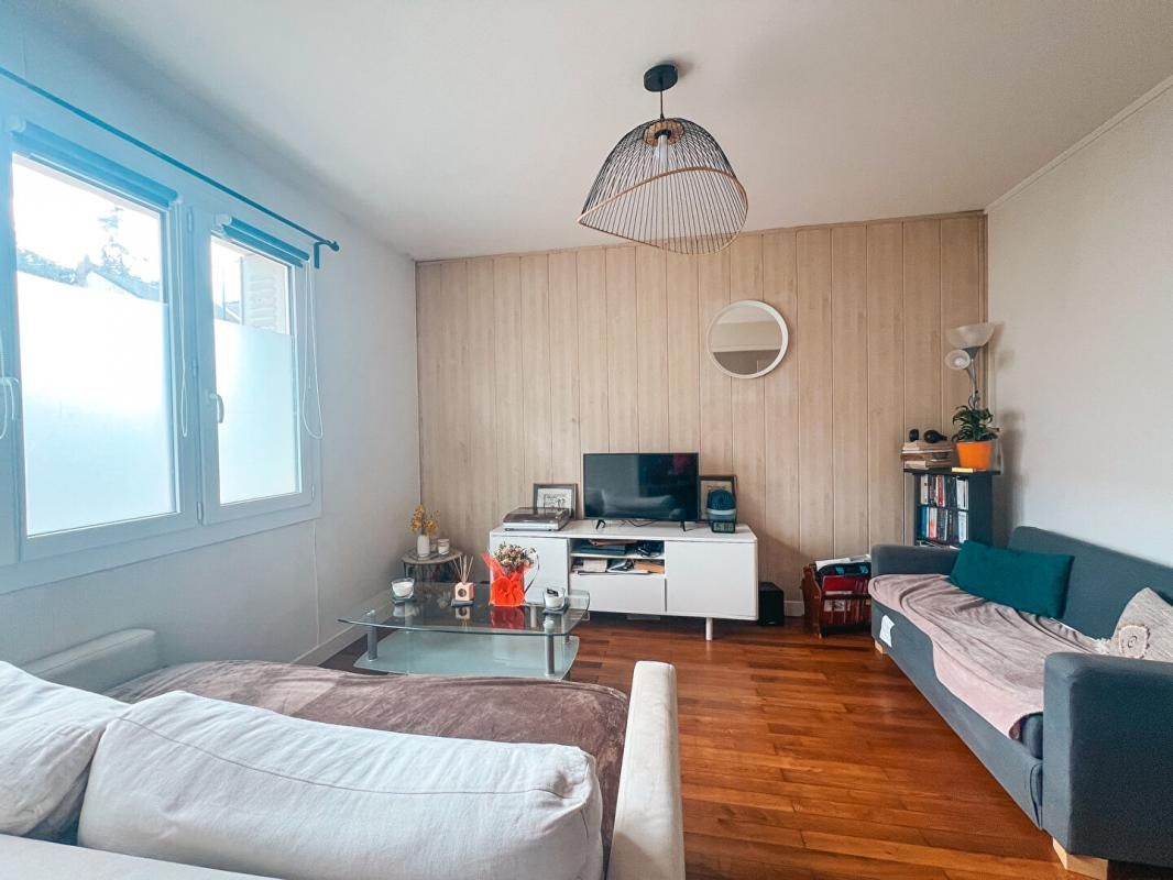 NANTES Appartement Nantes 2 pièces avec box et cave - Sainte-Thérèse / Américains 2