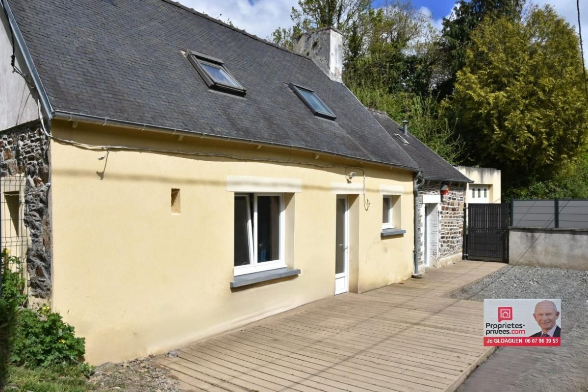 Maison pierres rénovée, 3 chambres, terrain cloturé, 5mn de l'estuaire