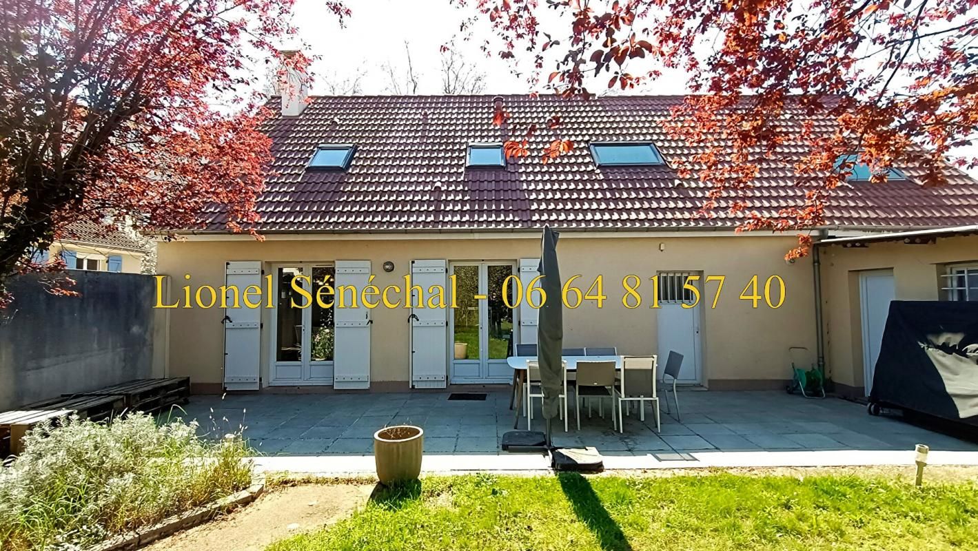 LE MANS Maison 11 pièces de 133 m2 habitables (160 m2 au sol) avec un superbe terrain extérieur de plus de 500 m2 4