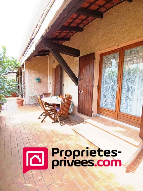 VIDAUBAN Villa de plain-pied 95 m² sur terrain de 650 m² 2