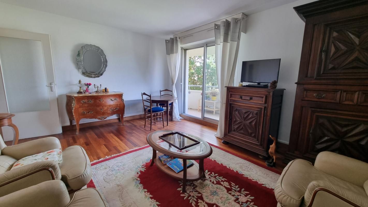 Appartement 4 pièces 80 m2 Bordeaux Caudéran Lestonnat
