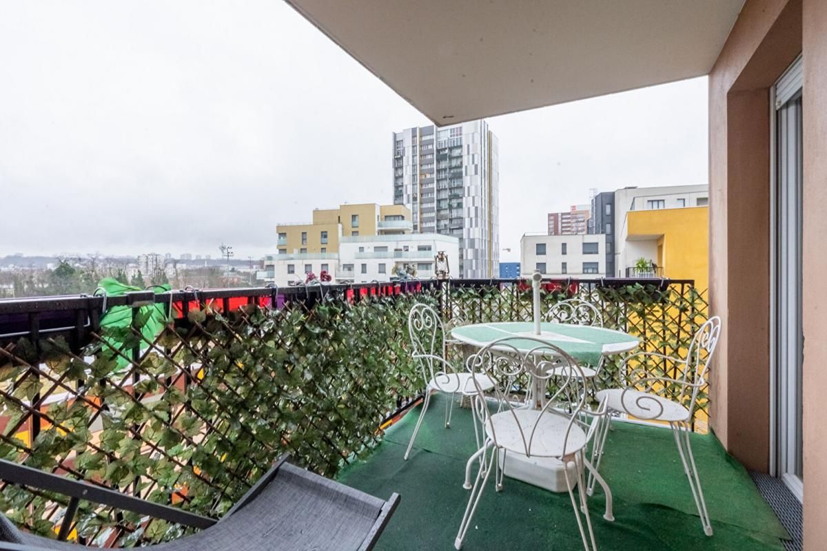 EXCLUSIVITÉ ? APPARTEMENT FAMILIAL 3 CHAMBRES AVEC BALCON ? CALME ET LUMINEUX ? BOBIGNY CENTRE