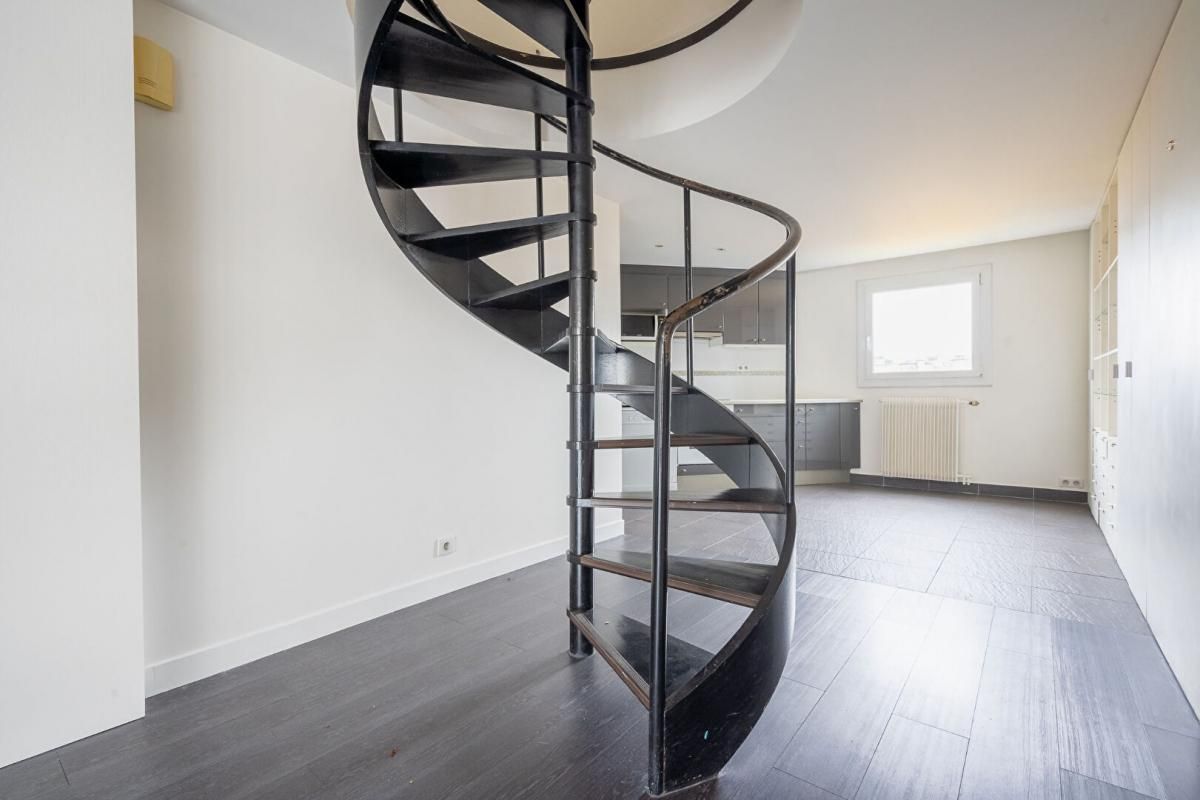 BAGNOLET Lumineux duplex familial avec terrasse ? Un havre de paix aux portes de Paris 4