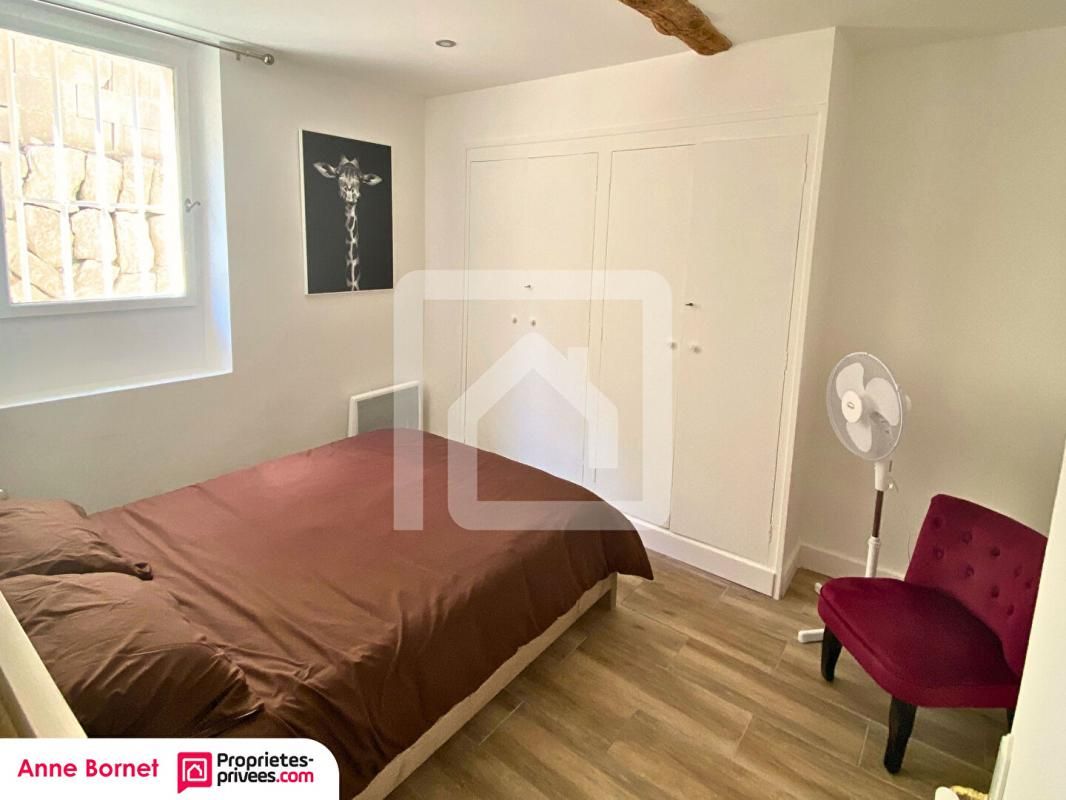 GRASSE Immeuble 7 appartements rénovés - beau potentiel locatif, idéal investisseurs ! 2