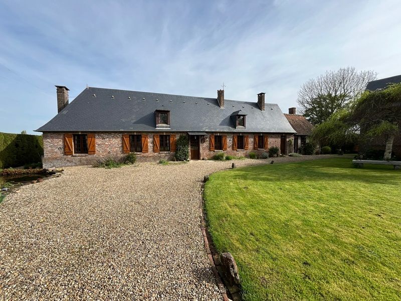 DAMPIERRE-EN-BRAY Corps de ferme Forges Les Eaux 147 M2 2