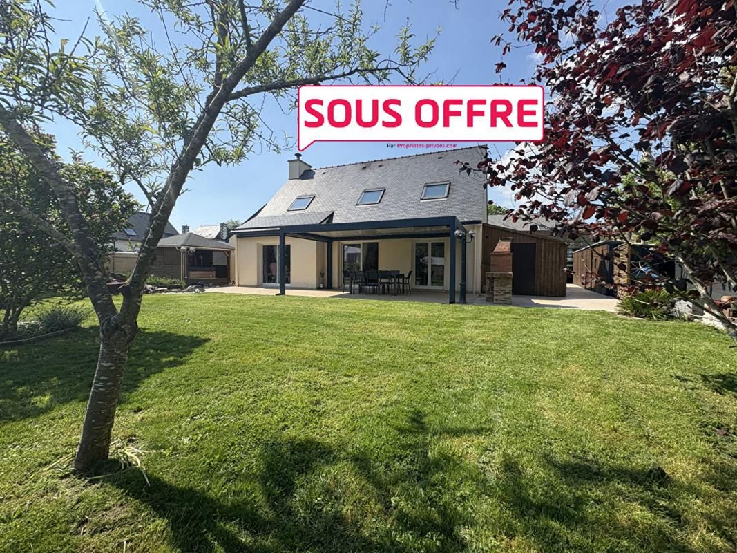 A vendre BAYE (29300) Maison 6 pièces 4 chambres 1 bureau 140 m2