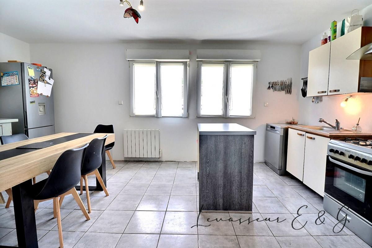 CLERMONT Clermont (60600) - Maison 4 chambres 3