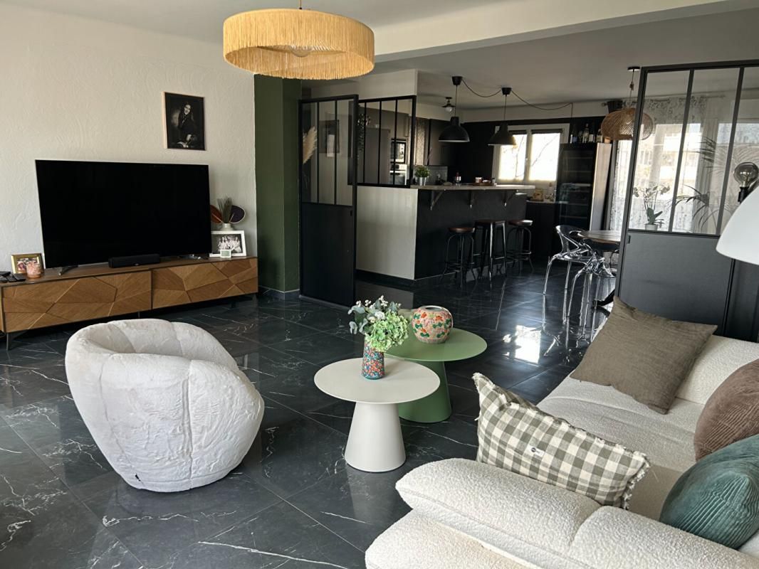 TOULON APPARTEMENT- TOULON OUEST-107 m2 3