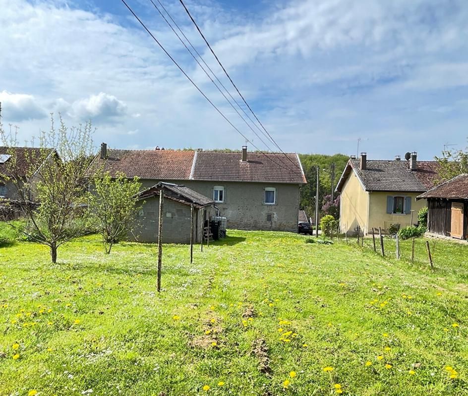 Maison Hennezel 5 pièce(s) 145 m2