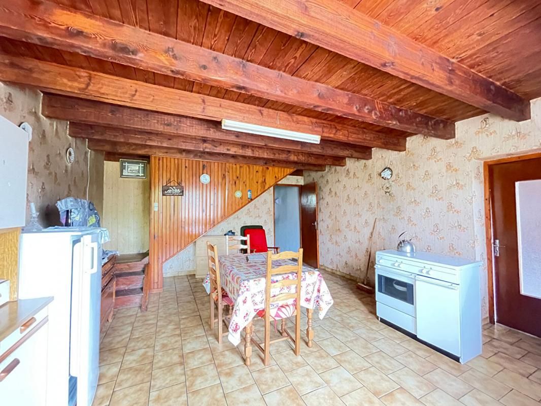HENNEZEL Maison Hennezel 5 pièce(s) 145 m2 3