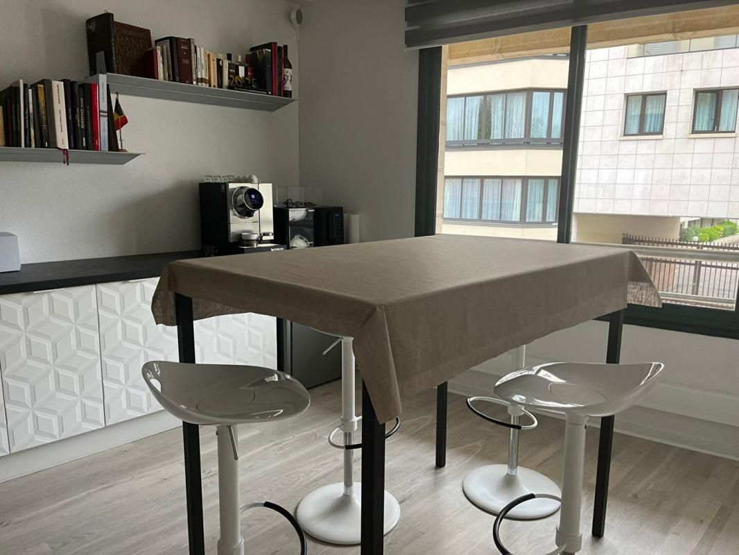 BORDEAUX 33200 BORDEAUX PROCHE PARC BORDELAIS  VENTE BUREAU DE 90 M2 4