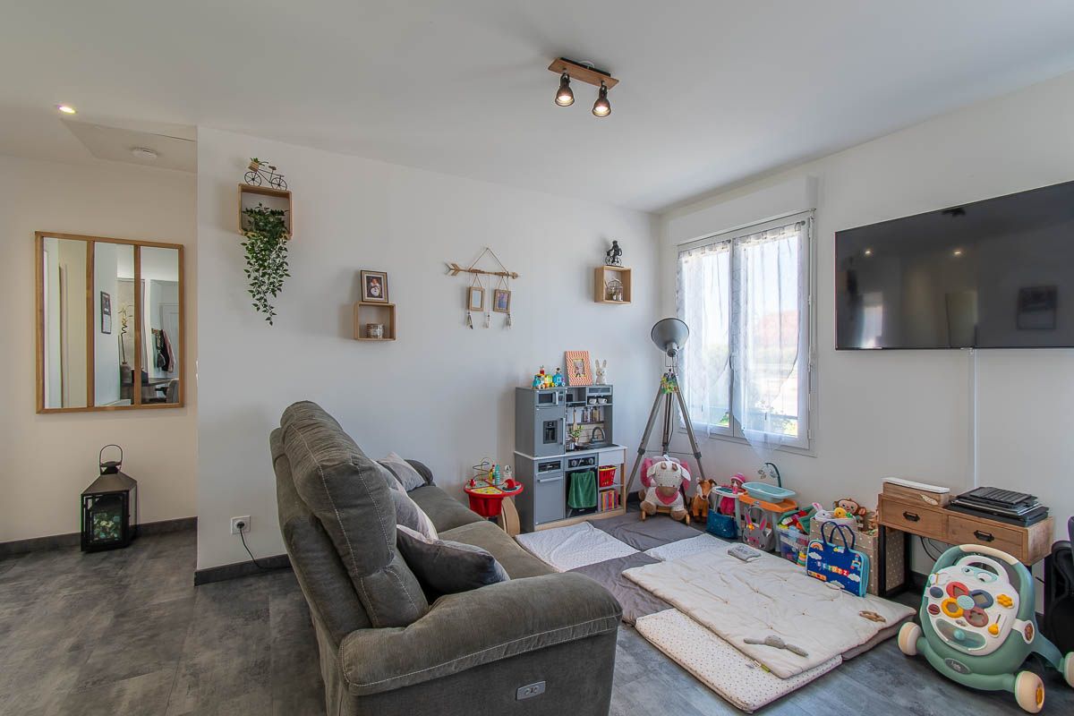 SAINT-HILAIRE-DE-COURT Maison Saint Hilaire De Court 3 pièce(s) 70 m2 4
