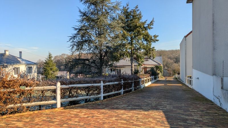 SAINT-GERVAIS-LA-FORET ENSEMBLE IMMOBILIER  MAISON + GARAGES ATELIERS 3
