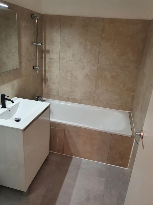 AVIGNON Appartement 3 pièce(s) 65 m2 3