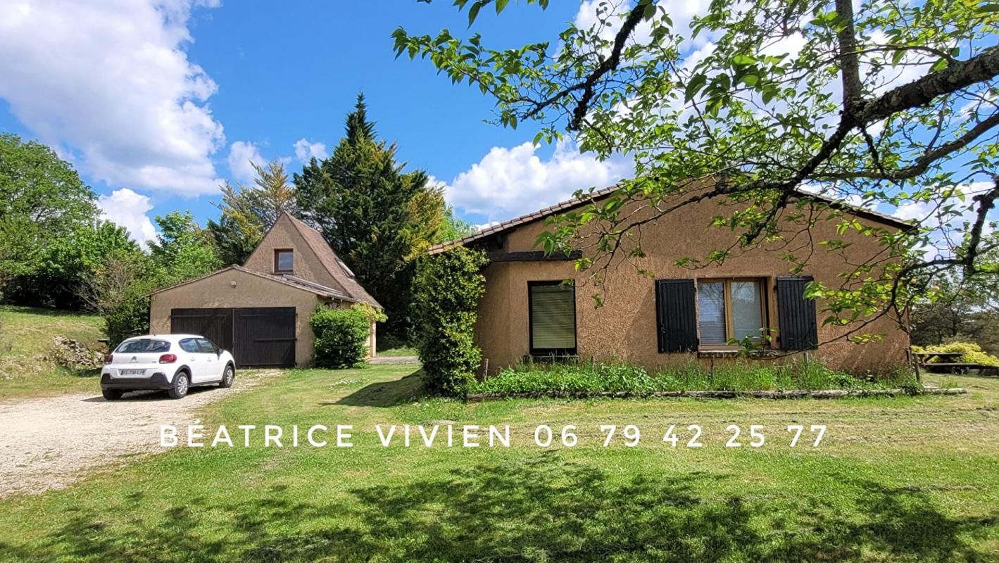 PLAZAC Maison de plain-pied, dépendance et  grand garage attenant, belle vue. 3 chambres. Jardin 4500m2 2