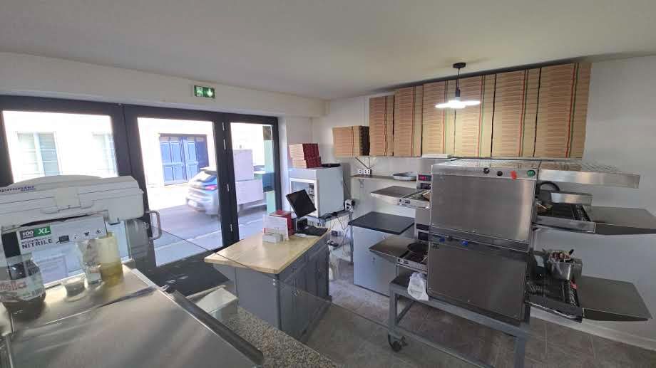 DREUX 28000 DREUX - Restauration rapide PIZZERIA 2