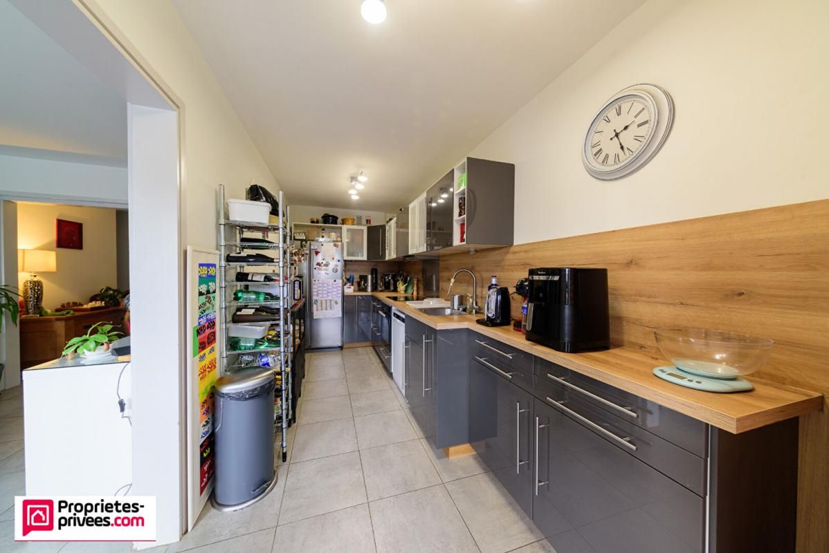 LONGEVILLE-LES-METZ Appartement Longeville -Les-Metz 4 pièces 97 m2 avec garage 2 voitures 4