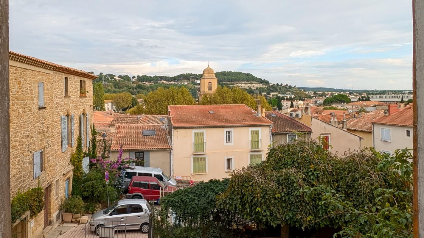 SAINT-CHAMAS Maison Saint-Chamas 7 pièces 170 m2 4