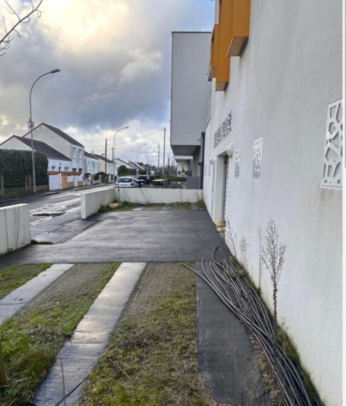 Places de PARKING - VERTOU