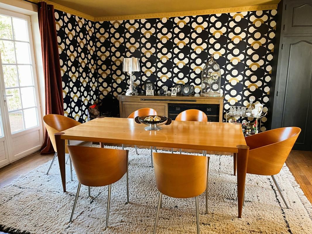 VIVONNE Maison Vivonne 7 pièce(s) 180 m2 4