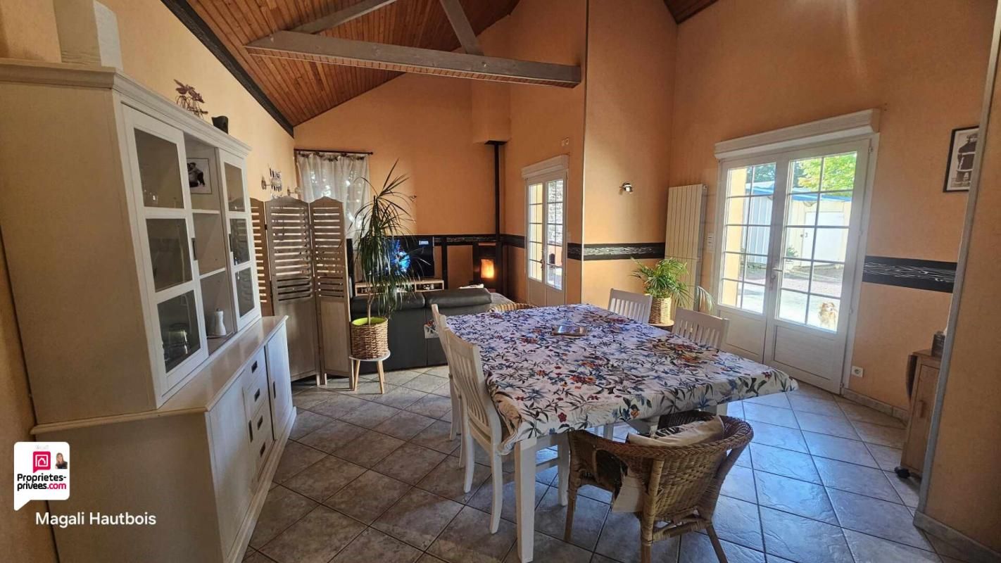 PARIGNY Maison de ville Saint Hilaire-Du-Harcouet 5 pièce(s) 123 m2 4