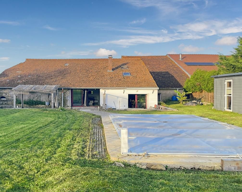 Ferme Mirecourt 6 pièce(s) 220 m2