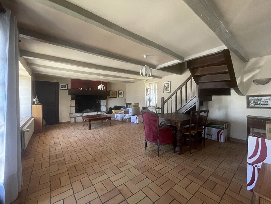 ROSPORDEN A vendre ROSPORDEN (Kernevel - 29140) Maison de Ville 7 pièces 4 chambres 1 bureau 109 m2 3