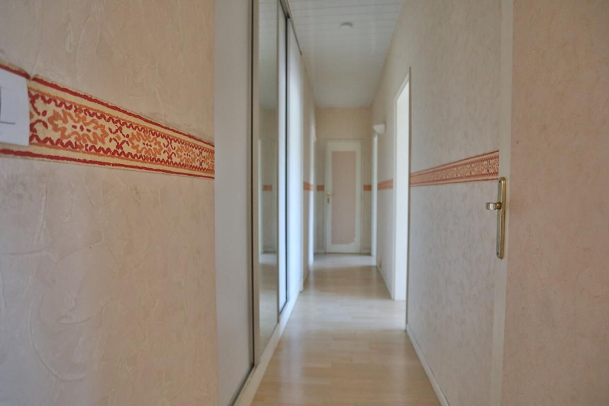 BEAUVAIS Appartement 5 pièce(s) 91 m2 4