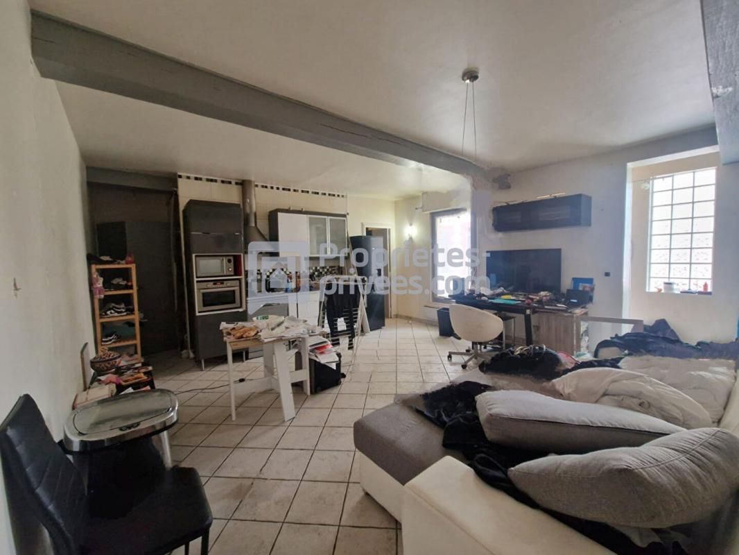 NANTERRE Appartement Nanterre 3 pièces 63 m2 avec une terrasse et la jouissance d'une place de parking 2