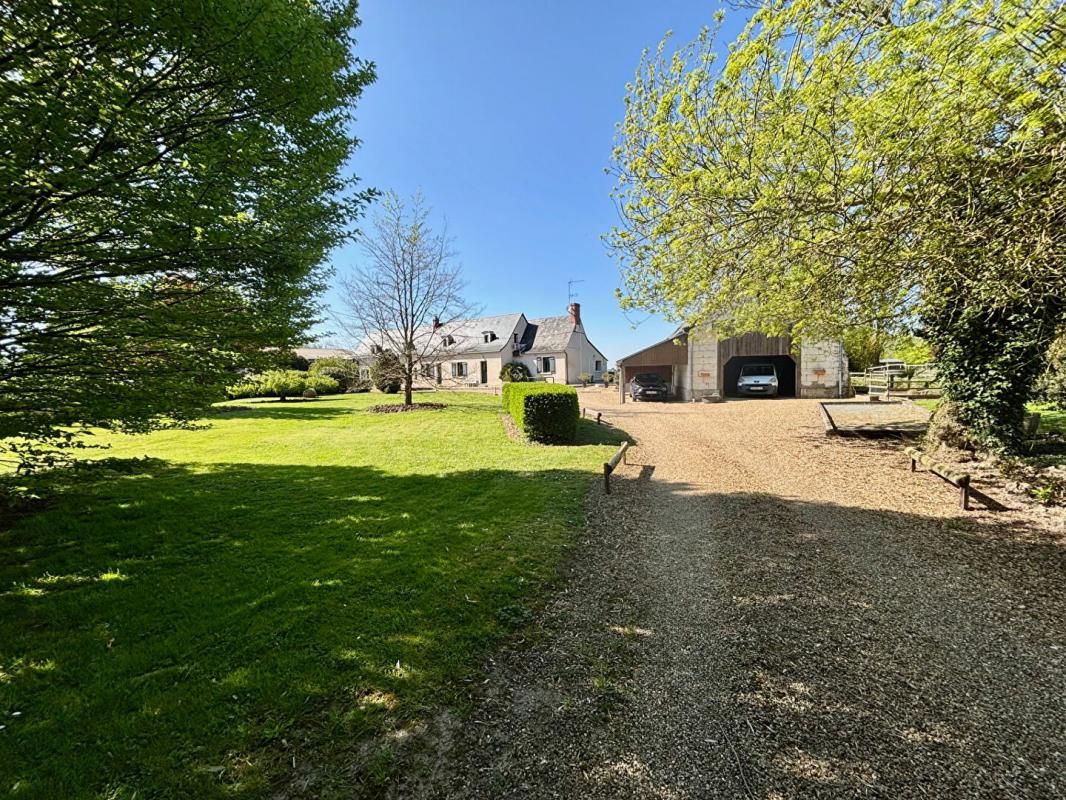 Longère Les Rosiers sur Loire Loire 12 pièce(s) 300 m2
