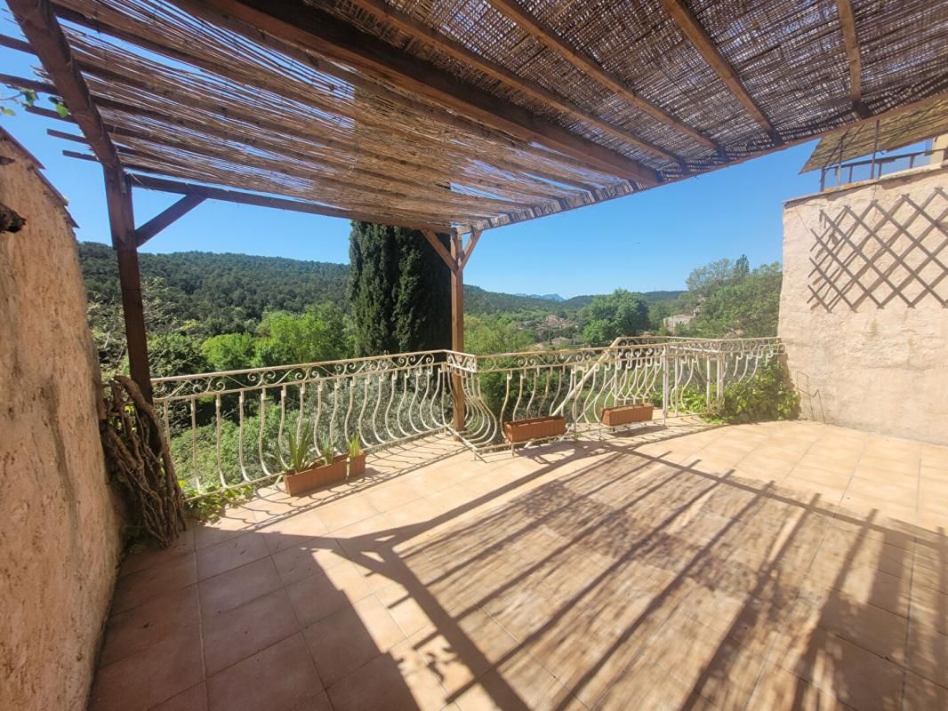 VINS-SUR-CARAMY VINS SUR CARAMY - Maison de village de 128,74m² avec terrasse et jardin 1