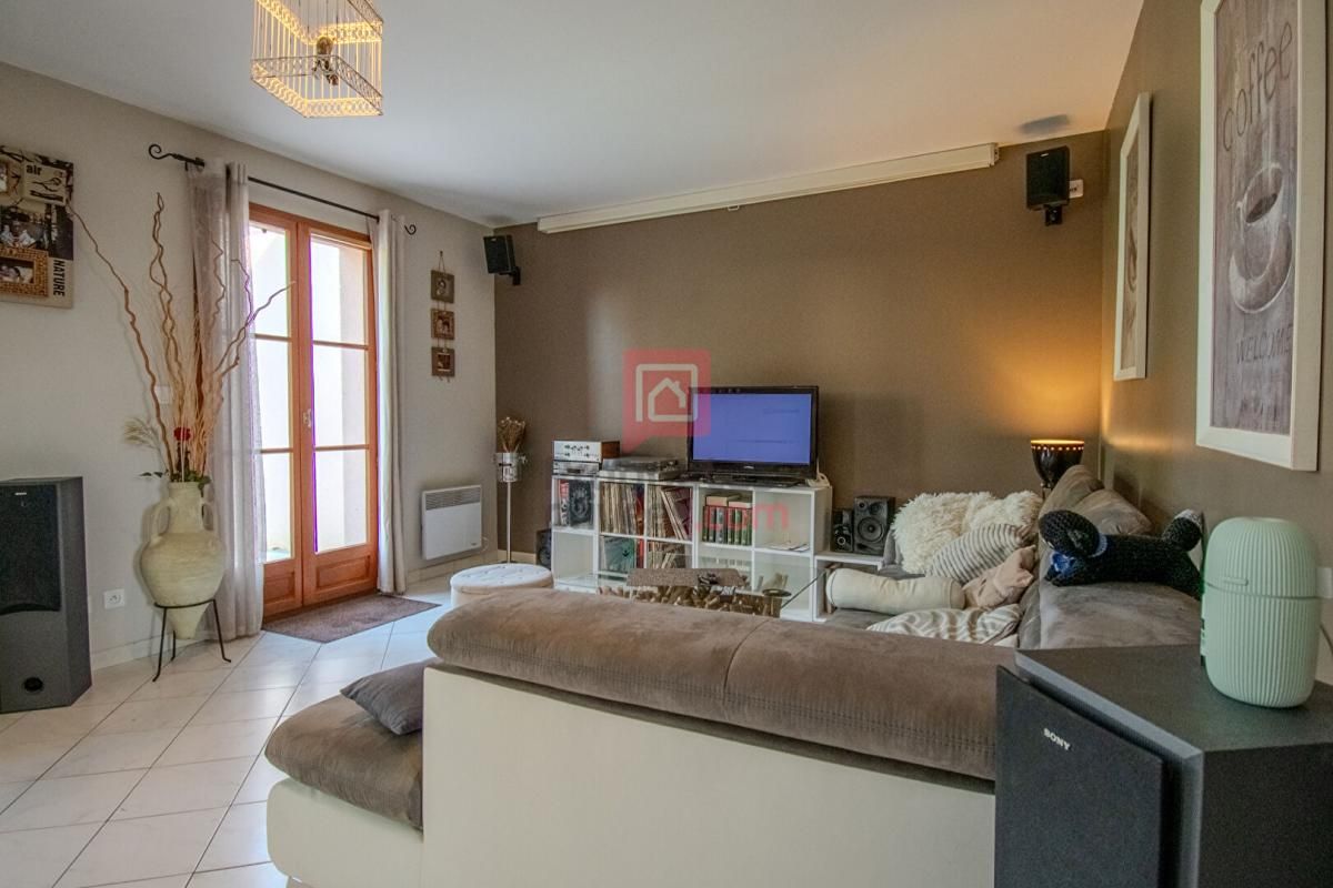 SAINT-PATHUS À VENDRE - MAISON FAMILIAL 6 PIÈCES + STUDIO INDEPENDANT - SAINT-PATHUS - 104 m² habitables sur 625 m² de terrain ! 3