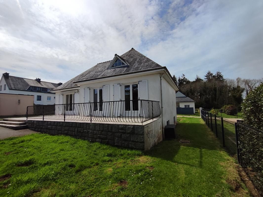 ROSPORDEN MAISON 29140 ROSPORDEN, 5 chambres, jardin 2