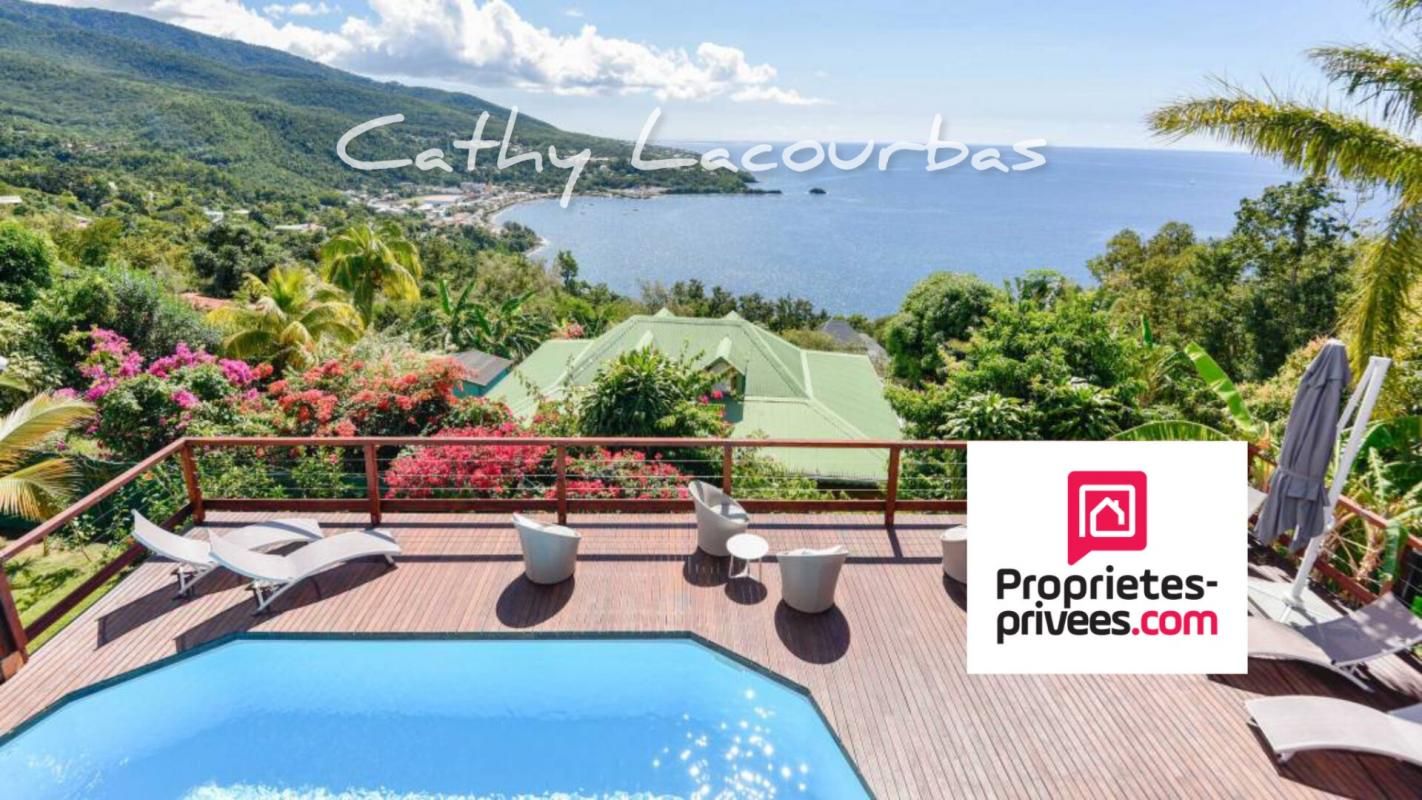 BOUILLANTE Villa comprenant 5 appartements, vue mer exceptionnelle-Bouillante 4