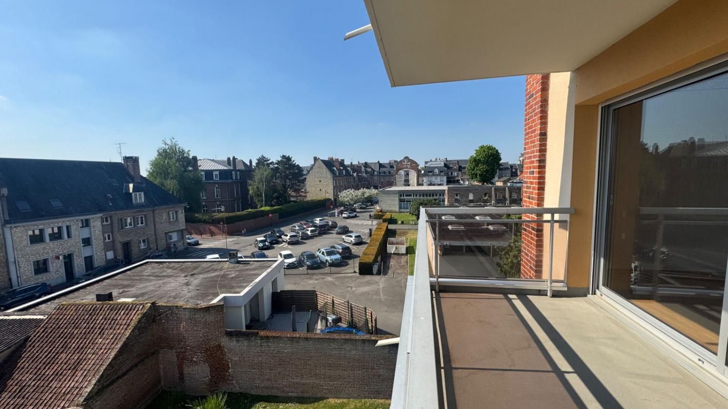 Appartement Abbeville 4 pièce(s) 95 m2 rare sur le marché