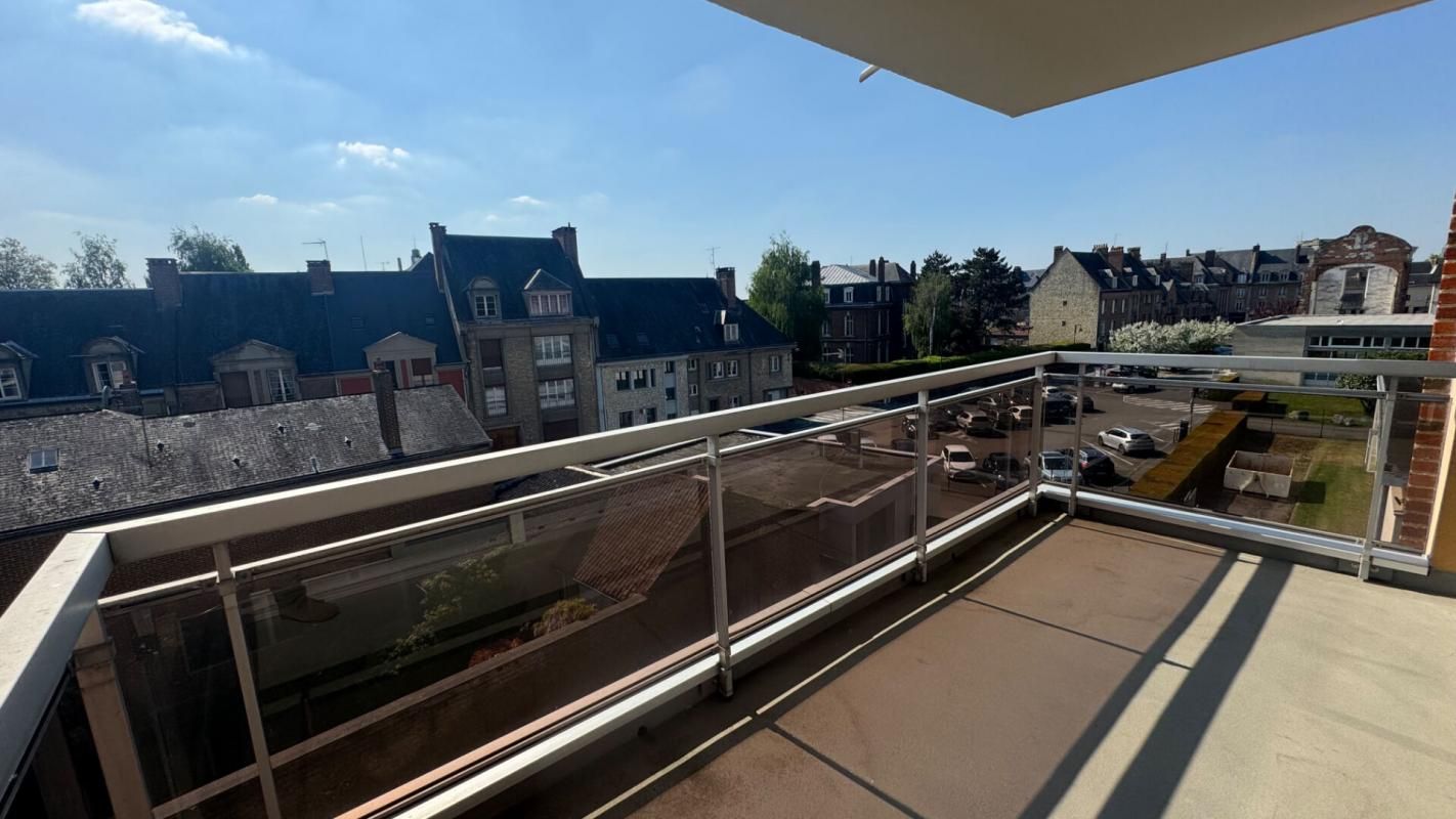 ABBEVILLE Appartement Abbeville 4 pièce(s) 95 m2 rare sur le marché 2