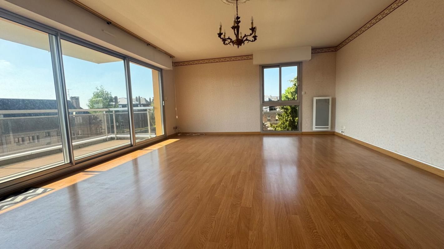 ABBEVILLE Appartement Abbeville 4 pièce(s) 95 m2 rare sur le marché 4