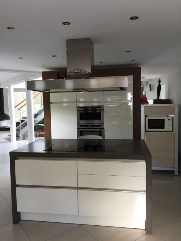 ARTIGUES-PRES-BORDEAUX DEMEURE DE PRESTIGE  FAMILIALE JARDIN PISCINE ET GARAGE DOUBLE 2