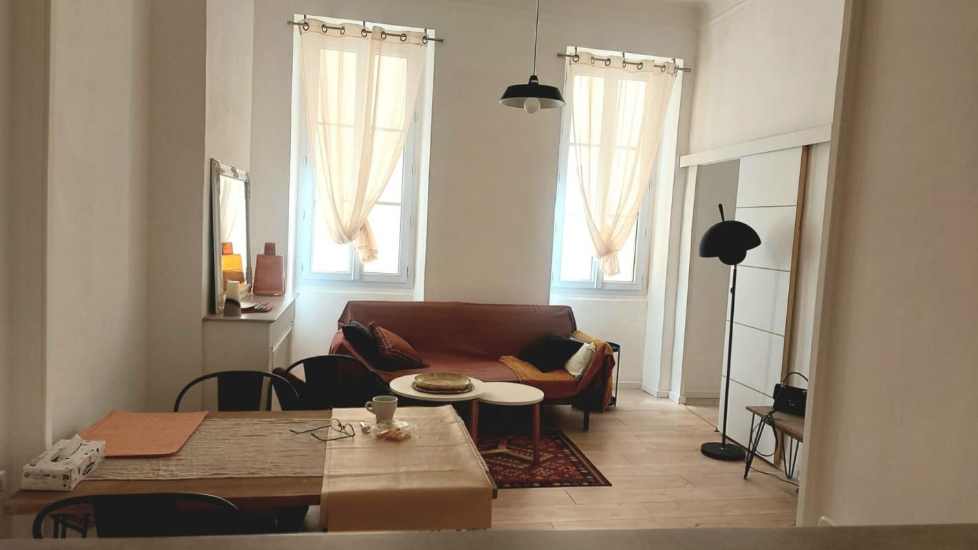 MARSEILLE-2E-ARRONDISSEMENT Marseille  T2  meublé 46 m2 Joliette 2