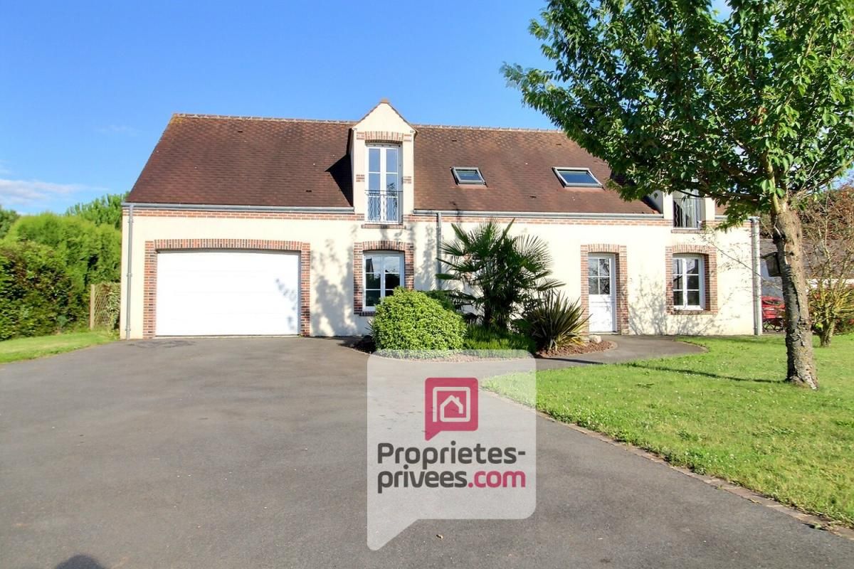 Rare à la vente ? Maison familiale au coeur de la forêt de Paucourt !