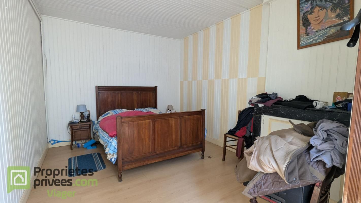 HOMMES Maison en viager occupé.HOMMES .LANGEAIS 4