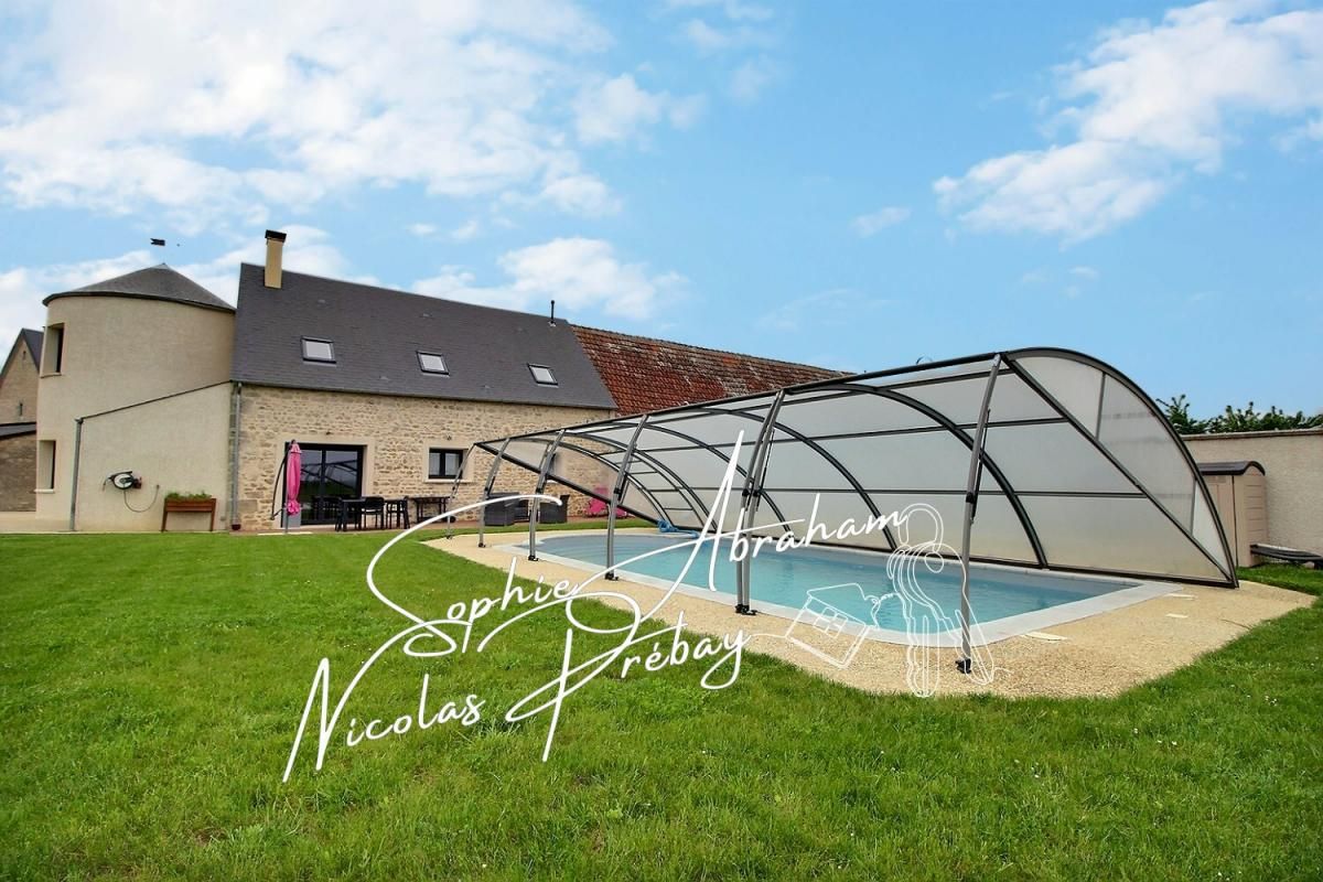Maison de 6 pièces, 4 chambres, piscine, garage