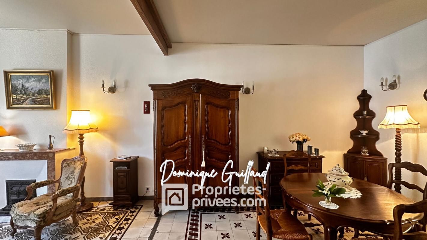 NIMES A vendre- Maison de ville année 30 avec jardin-quartier Jean-Jaurès-Nîmes 4